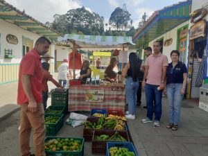 FOTO_MERCADOS_CAMPESINOS