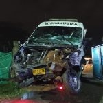 Cuatro lesionados en accidente de tránsito en Armenia, se movilizaban en una ambulancia